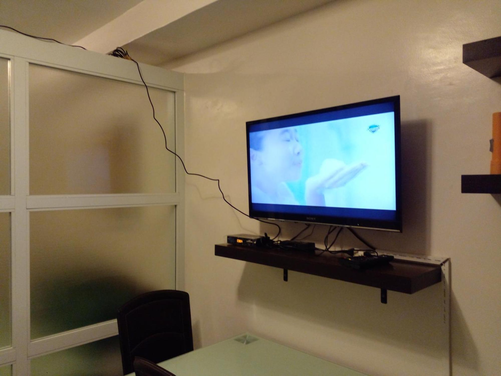 Condo With Free Swimming Pool & Viewing Deck Tagaytay City Room photo